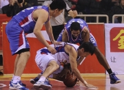 米兰捕鱼-包含江苏男篮以团队合作取得胜利，展现实力的词条