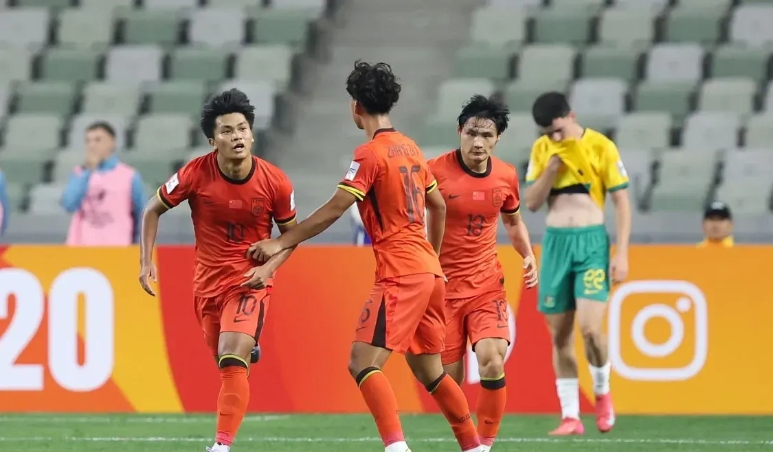 全北现代对战澳洲球队，全力争取胜利