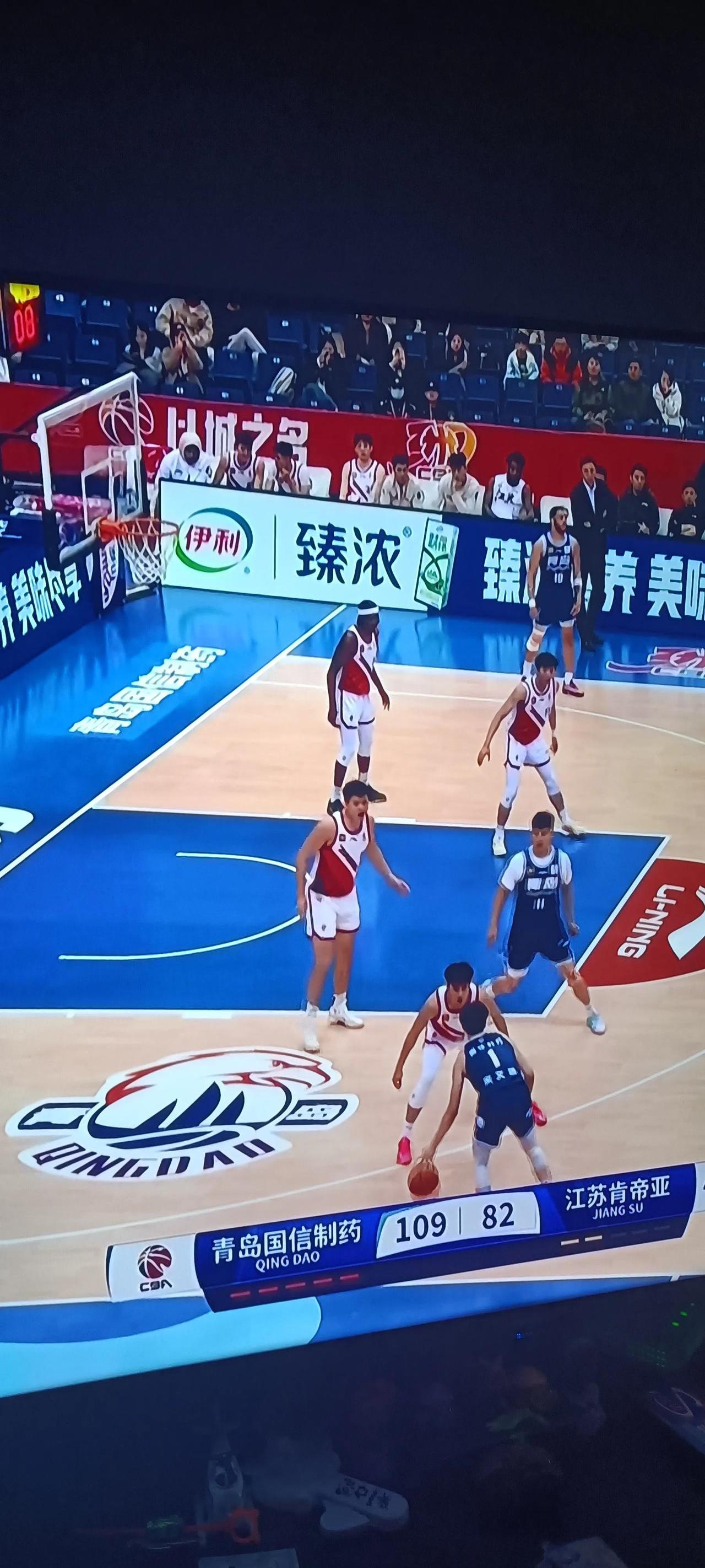 青岛男篮阵容轮换得当,成功战胜对手的简单介绍 青岛男篮阵容轮换得当,成功战胜对手的简单介绍