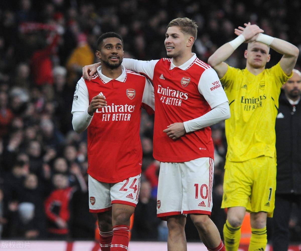 包含伯恩茅斯客场反超对手，继续积累胜利的词条