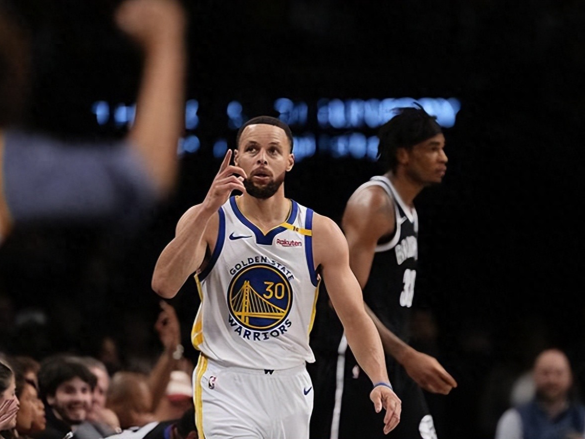 勇士客场不敌篮网,遭遇三连败 勇士客场不敌篮网,遭遇三连败