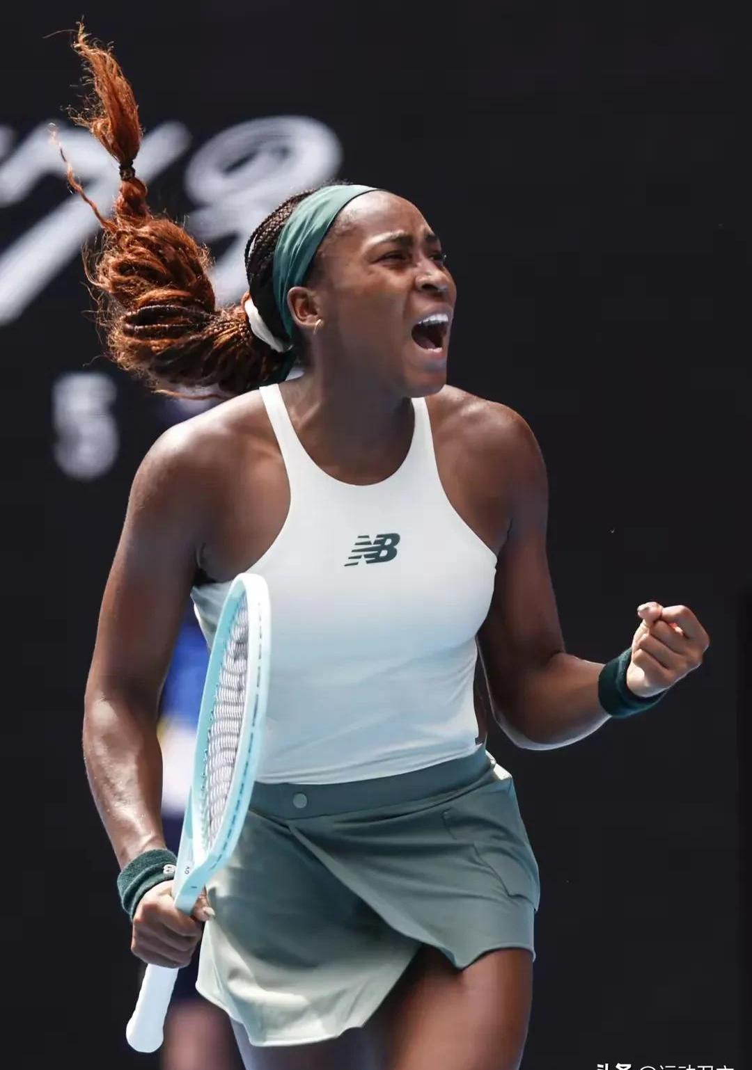 包含澳大利亚姑娘在WNBA赛场上展现出色表现的词条