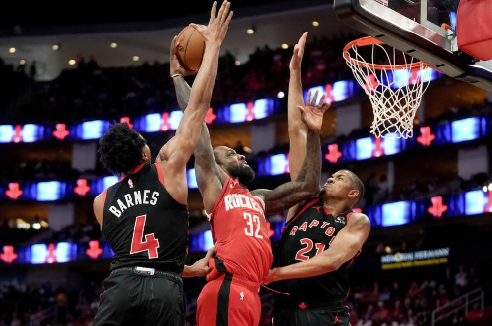 火箭惨遭猛龙横扫,客场失利后仍强势 火箭惨遭猛龙横扫,客场失利后仍强势