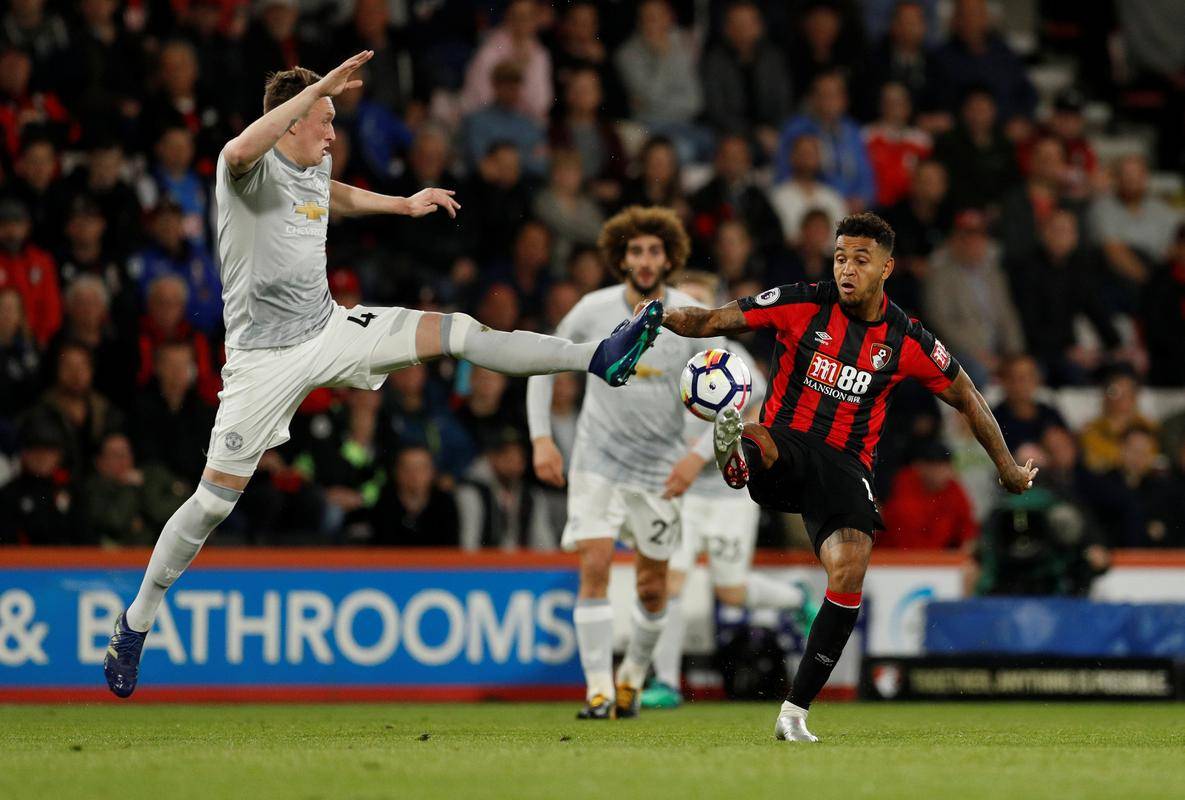 曼联主场2-0大胜伯恩茅斯