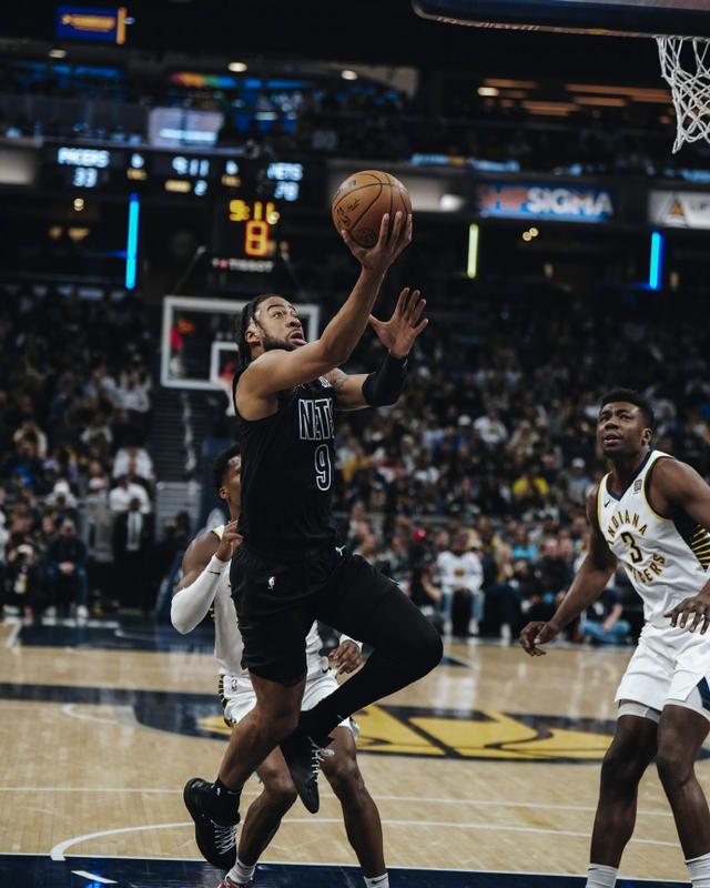 步行者击败篮网,继续保持连胜 步行者击败篮网,继续保持连胜