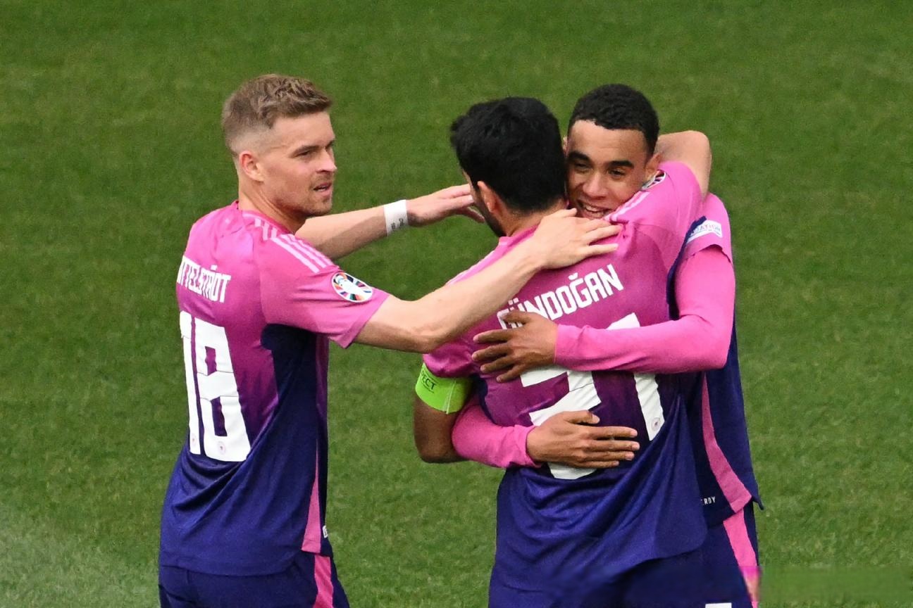 关于德国队完胜印度队,石宇奇扛起全队的信息 关于德国队完胜印度队,石宇奇扛起全队的信息