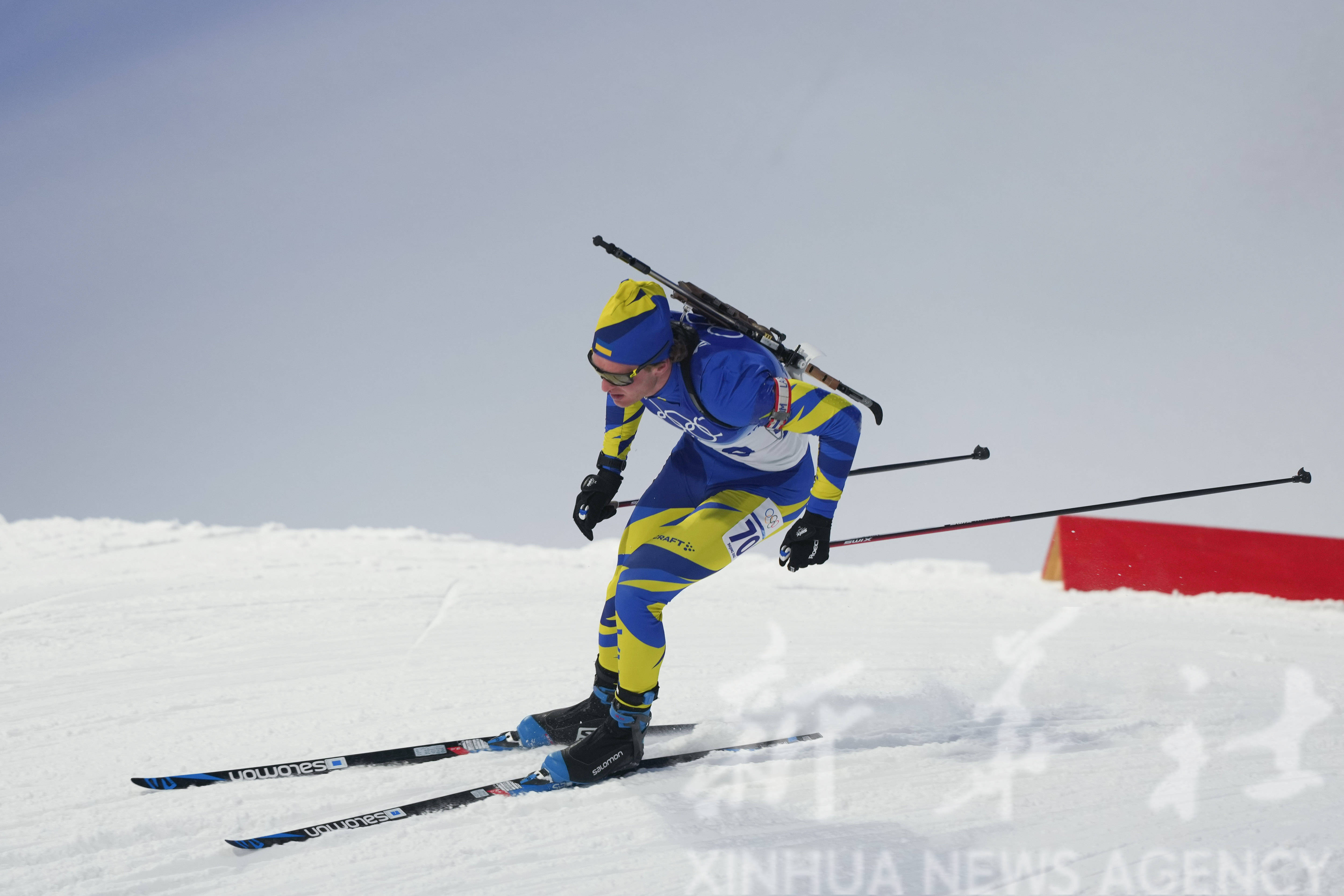 挪威选手勇夺滑雪比赛亚军 挪威选手勇夺滑雪比赛亚军